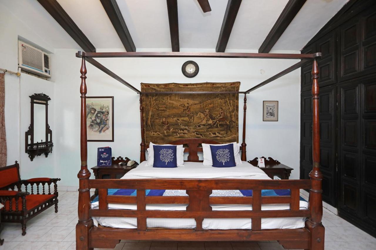 Oyo 1427 Hotel Malhar Haveli Noida Buitenkant foto